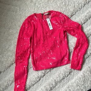 NEVER WORN w/ TAGS BARBIE PINK SEQUIN LONG SLEEVE TOP